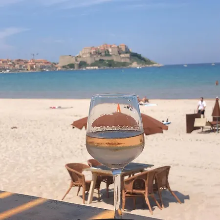 Les Galets Bleus De Calvi Calvi