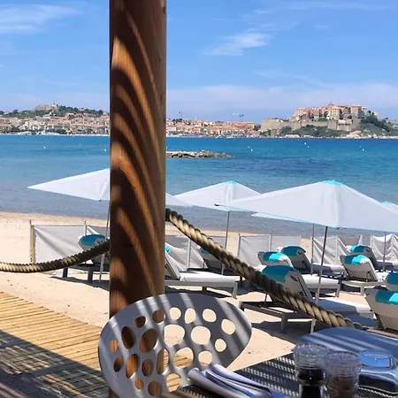 Les Galets Bleus De Calvi Nyaraló
