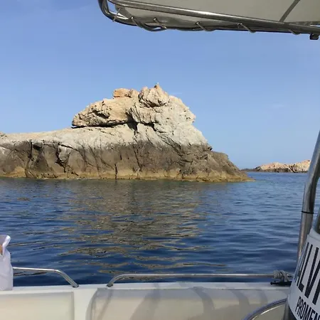 Les Galets Bleus De Calvi Nyaraló *